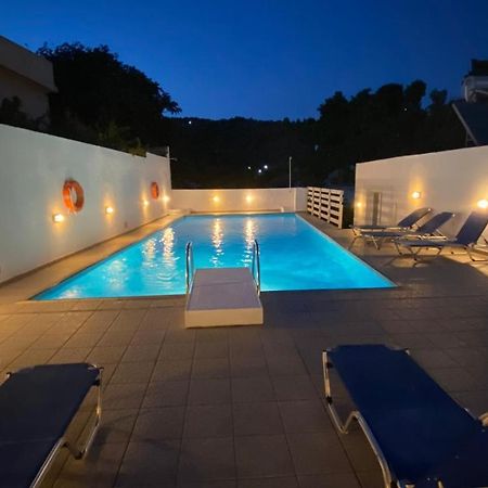 אפרטהוטל פטיטיריון Galini Hellenic Hospitality מראה חיצוני תמונה